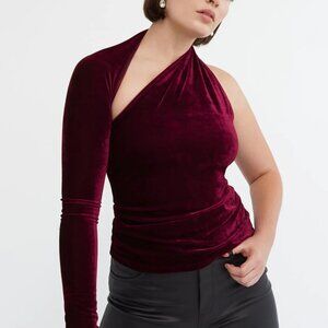 Marcella NWT Manhattan Velvet One Shoulder Top XS in Wine